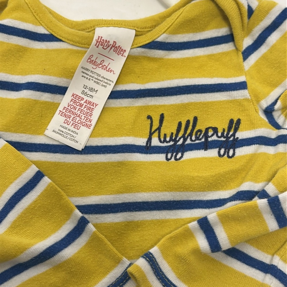 baby boden harry potter Gryffindor & Hufflepuff 12-18 month onsie lot N6 - Picture 3 of 3